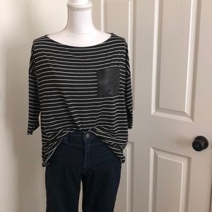 BW shirt w/faux leather pocket